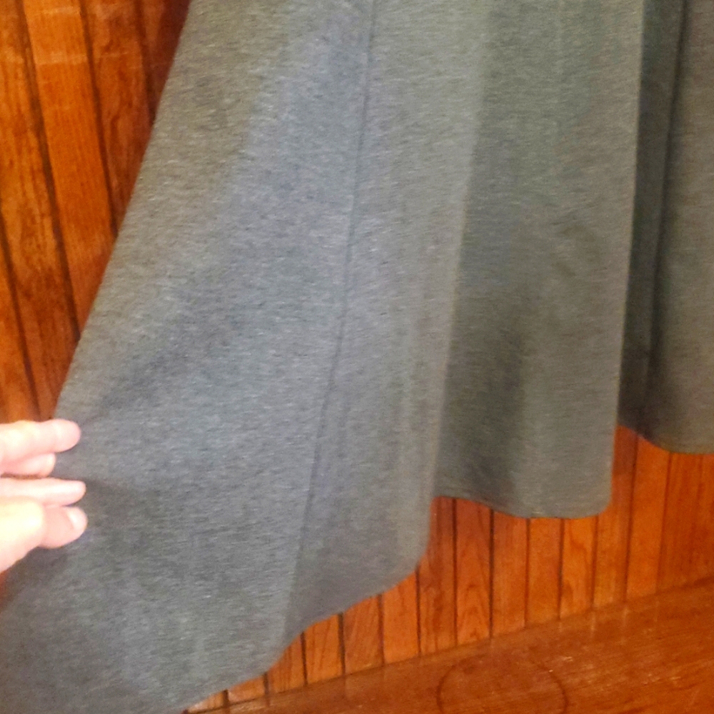 Elegant DANA BUCHMAN SIZE 1X Gray Women's Skirt - Picture 2 of 5
